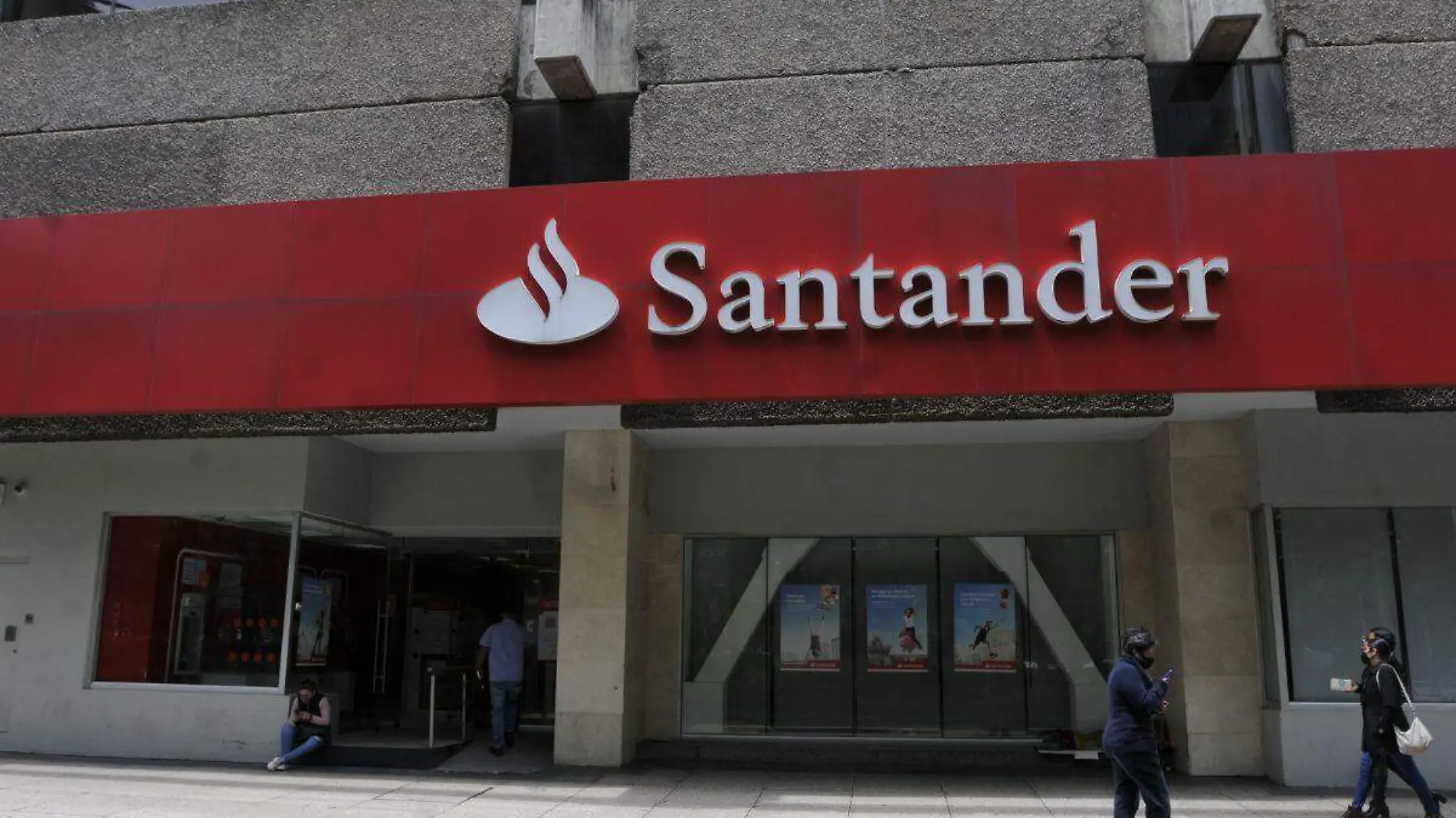 Santander nombra a Héctor Grisi como nuevo director general a nivel global 